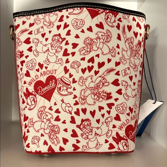 NWT Dooney&Bourke Disney Valentines Donald Duck 🦆 Crossbody ❤️ - Picture 2 of 5